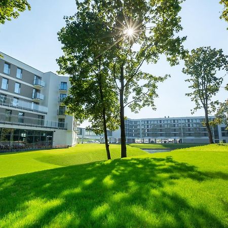Aparthotel Termy 우니에유프 외부 사진