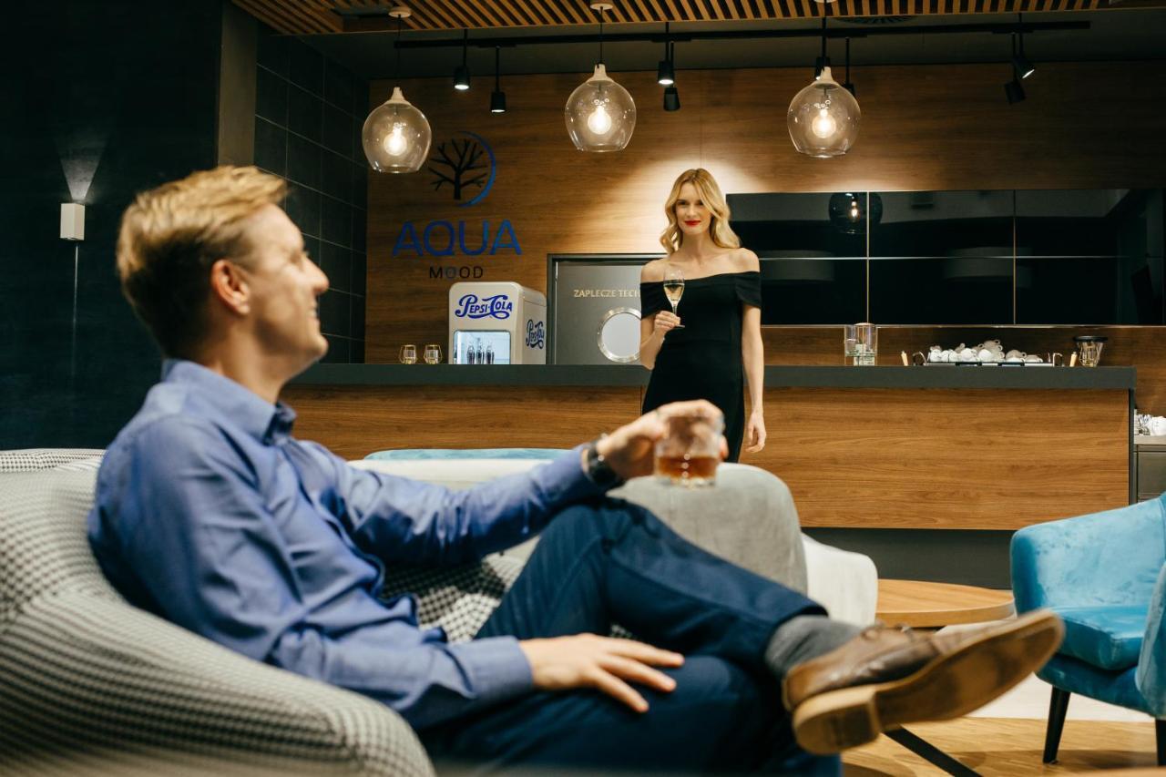 Aparthotel Termy 우니에유프 외부 사진